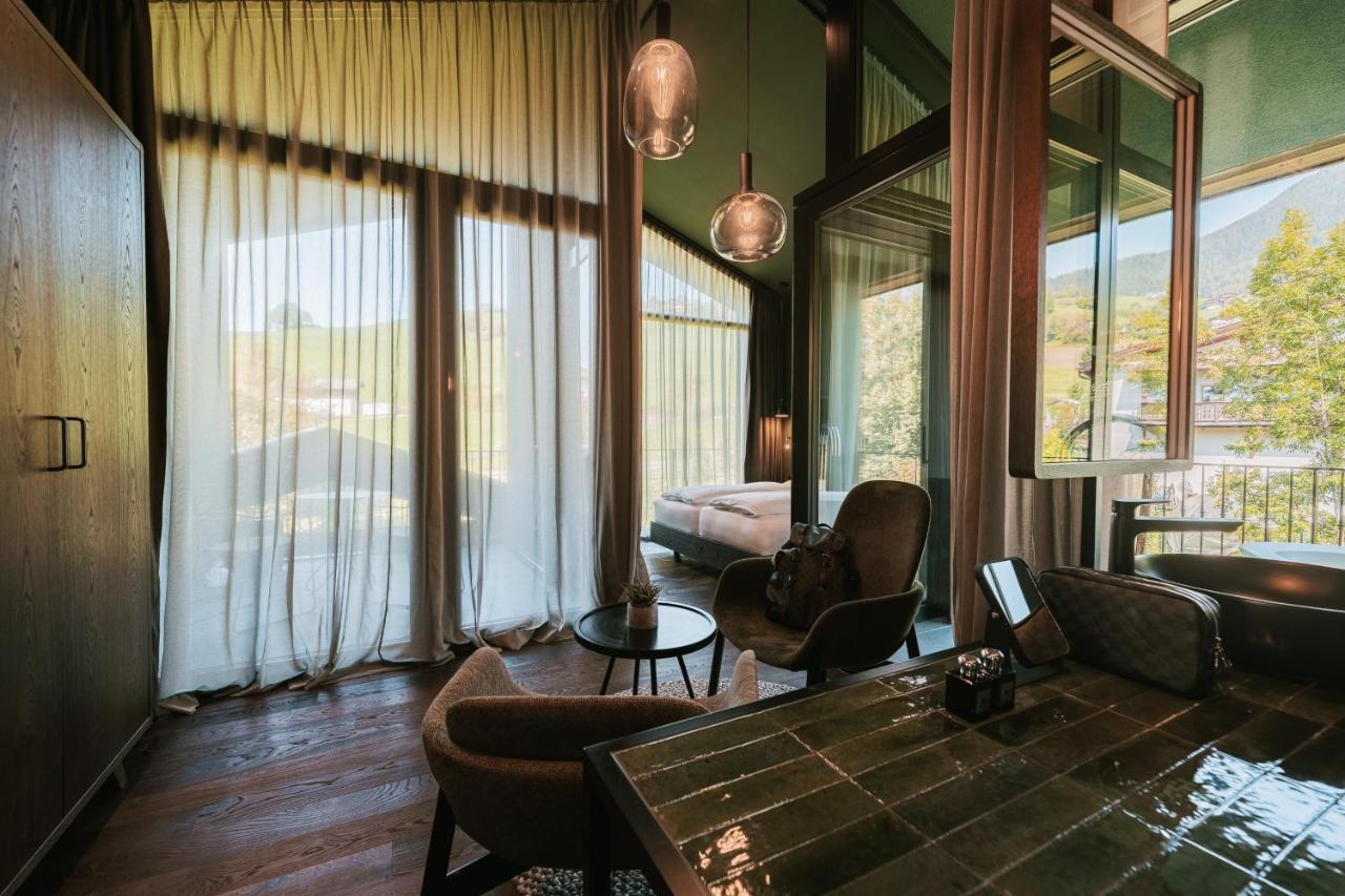 Floris Green Suites By Parc Hotel Florian Siusi Ngoại thất bức ảnh